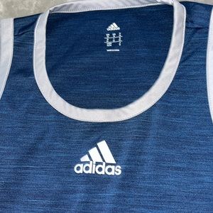Mens adidas tank top size medium selling for 13$